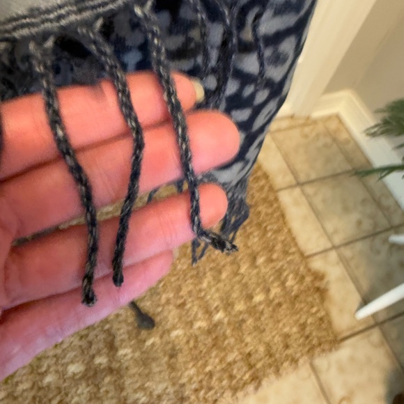 Patchwork Mixed Pattern Leopard Print & Houndstooth Large Scarf OS - Picture 7 of 16